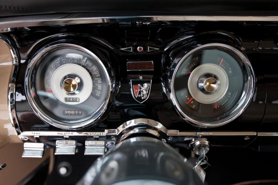  Chrysler 300B Hardtop Coupe 1956 года  (фото 8 из 22)